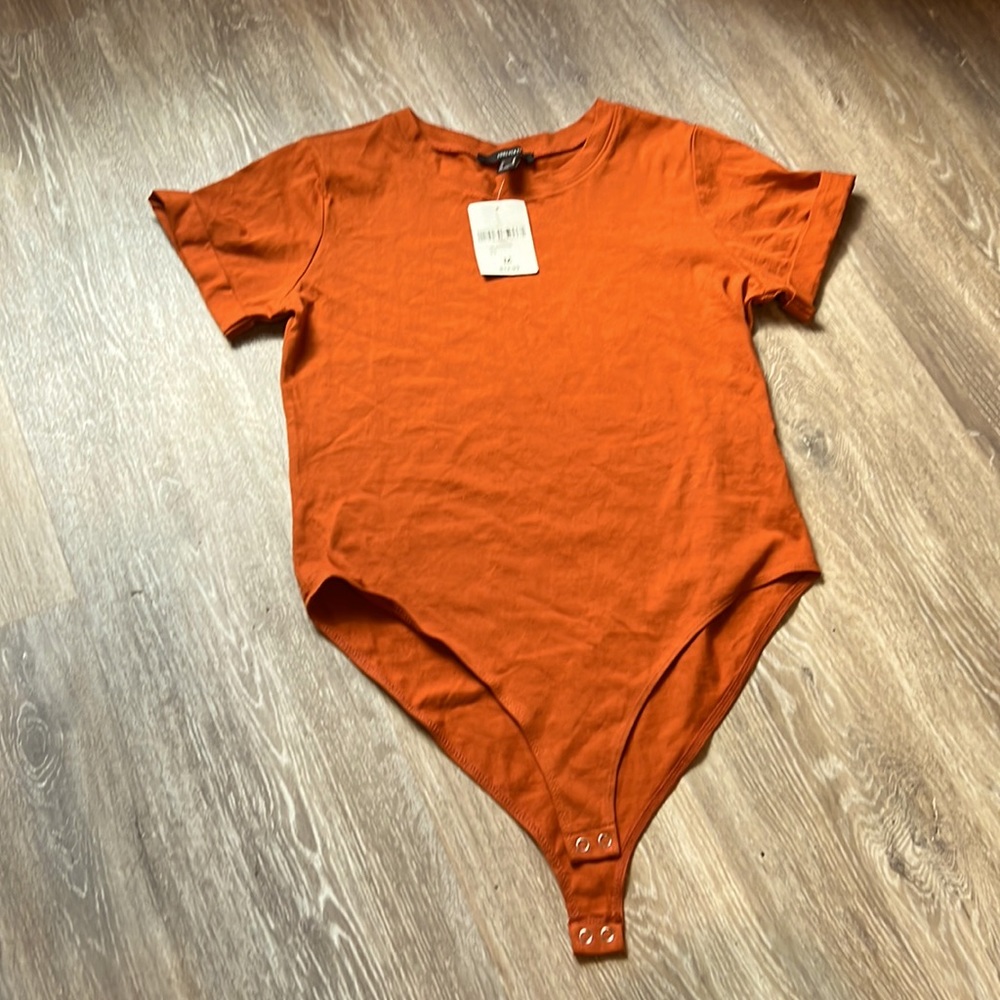 Forever 21 Orange knit body suit size M